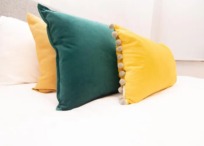 Apartament The Abode